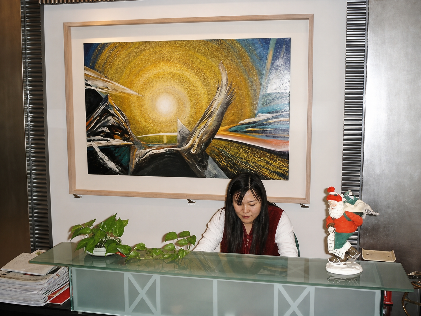 Comma Electronic reception area